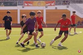 约基奇受伤，马刺劫富济贫，黑马4连胜，西部更乱了，勇士最稳定