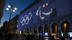 字母哥超强攻防两端统治比赛